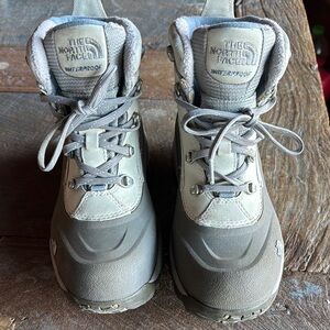 The North Face Waterproof Gray Women’s Boots 7.5